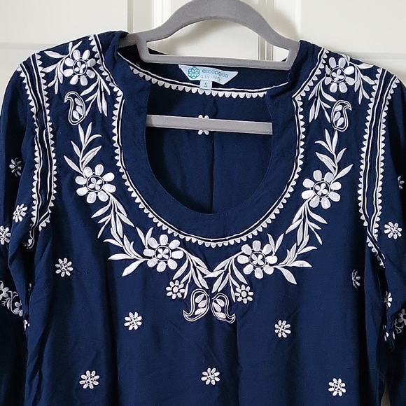 Escapada Living Navy Blue Embroidered Women's Size Small - Picture 5 of 9
